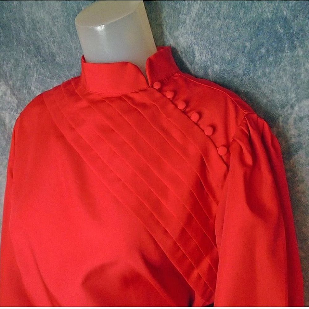 Plus Size Vintage Red Blouse, 70s Long Sleeve Top With Tie Belt VFG - Picture 2 of 8